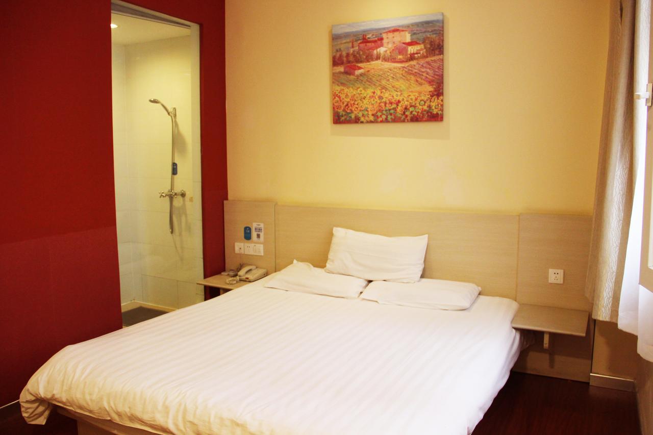 Hanting Express Shanghai Zhabei Park Branch Bagian luar foto
